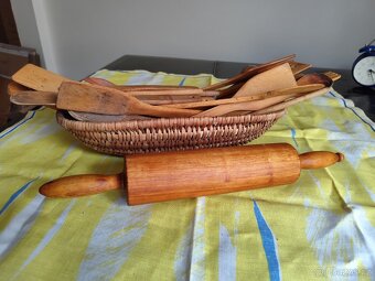 Dřevěné náčiní s ošatkou - 3