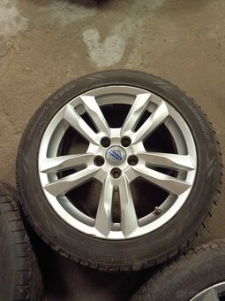 Volvo Ford - 3