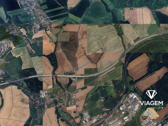 Pole 7 491 m² - 3