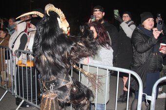 Krampus kožich - 3