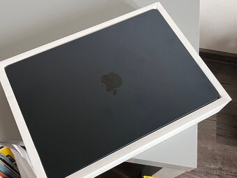 MacBook Air 15” M2 - 3