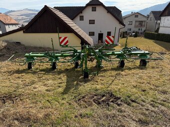 Obracač sena Krone - 3