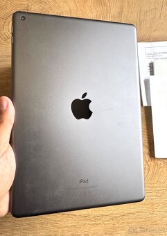 Apple iPad 9 gen, 2021, 64 gb, černý, ZÁRUKA - 3