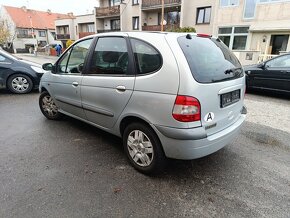 Renault Scénic 1.4 i - 3