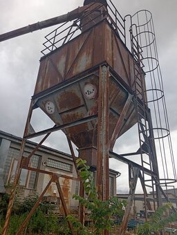 Silo - 3