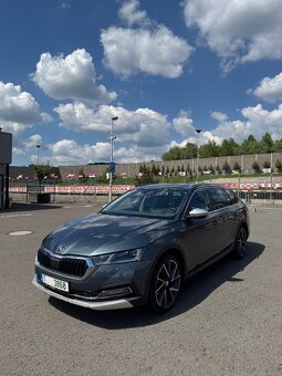 Škoda Octavia 4 scout TOP - 3