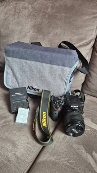Nikon D3400 - 3