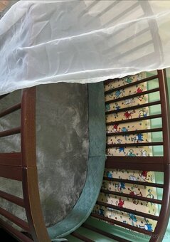 Oválná postylka Stokke - 3