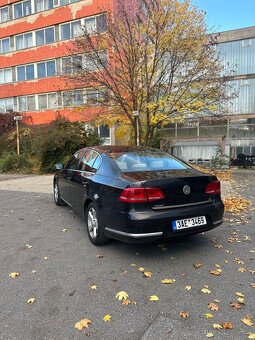 Volkswagen Passat B7 2012 - 3