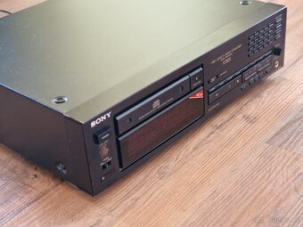 CD přehrávač Sony CDP-X33ES - 3