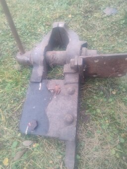 STARÁ MOHUTNÁ SVORKA, Svěrák - 3