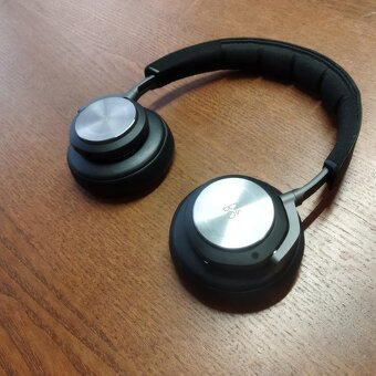 Sluchátka Bang & Olufsen Beoplay H9 - 3