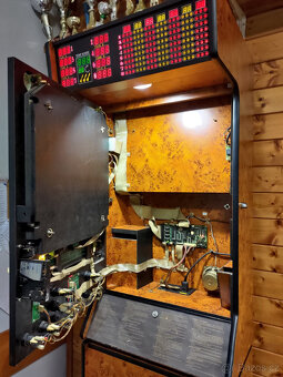 Šipkový automat Compudar - 3