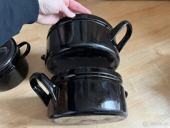 Staré smalt hrnce plus kamenina - 3