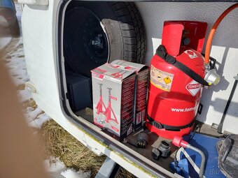 Obytný přívěs Adria Altea 472LU - 3