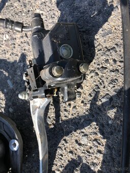 Honda Silver Wing 600 brzdy - 3