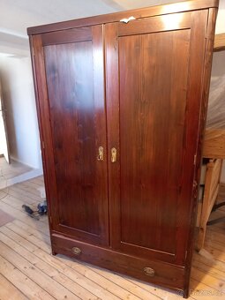 STAROZITNA SKRIN - 3