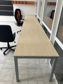 Kancelářský jednací stůl - 3