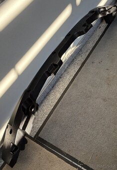Tesla model 3 highland. Absorber přední vystuha. - 3