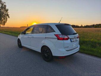 Prodám FORD GRAND C-MAX - 3