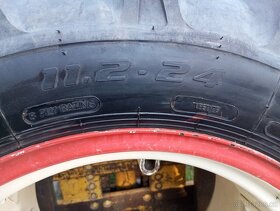 Kompletní přední pneu - 3