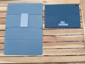 Pěkný Tablet Lenovo TB-x304F,10" / 2GB RAM / 16GB uložení - 3