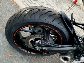 Yamaha MT09 - 3