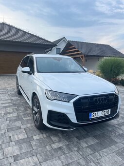 2022 Audi Q7 s line quattro - 3
