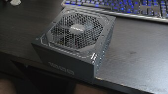 PC zdroj Gigabyte 1000W - 3