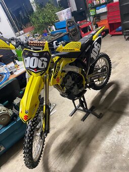 Suzuki RMZ 250 - 3