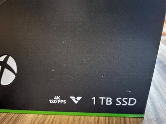 Prodám Xbox Series X - 3