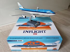 KOVOVÉ MODELY LETADEL 1:200 - 3