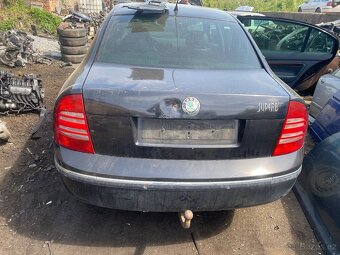 Škoda Superb1,r.v.2006,kód barvy 9910(sedan) - 3