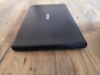 Asus X552M na díly nebo opravu - 3