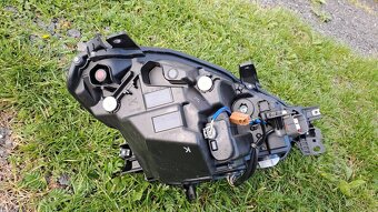 Přední světlo Subaru BRZ 2021- - 3