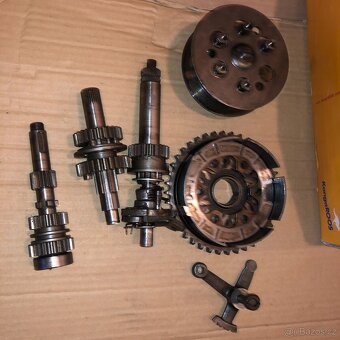 ČZ 150 c t převodovka spojka řadicí segment - 3