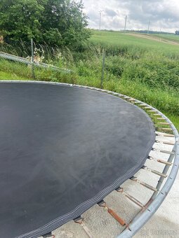 Skákací trampolína - 3
