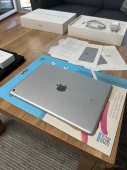 Apple iPad 9. generace 64GB Wi-Fi - 3