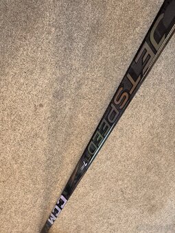 HOKEJKA CCM JETSPEED FT7 PRO - 3