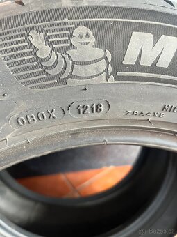 205 60 R16 - 3