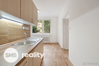 Prodej bytu 2+1 po rekonstrukci, Brno–Chrlice, ul. Jánošíkov - 3