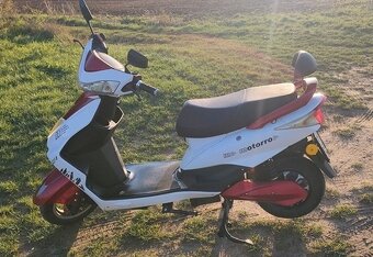 Elektro skútr Motorro - 3