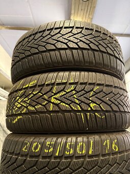 Prodám zimní 205/50/16 Semperit - 3