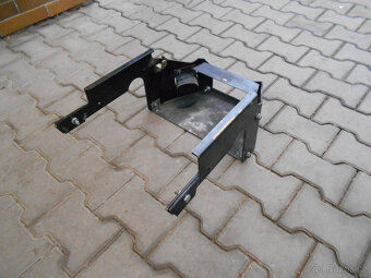 PRODÁM Držák sněhové radlice - 3