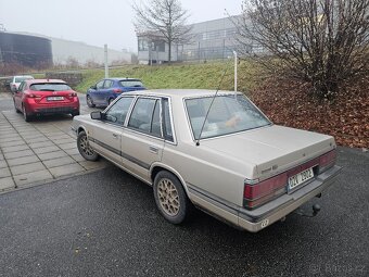 Nissan Laurel 2,8 D r.v. 1986 - 3