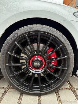 Volkswagen Golf 7.5 GTI performace 231kw - 3