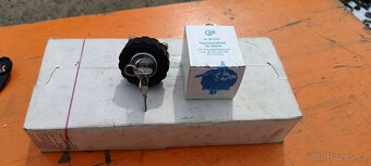 Víčko nádrže - průměr 28-42mm - 3