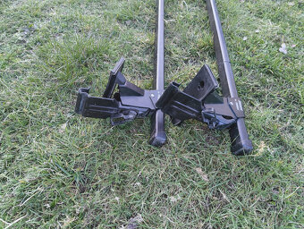 2x příčníky Škoda by Thule - 3