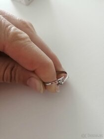 Prsten s diamantem - 3