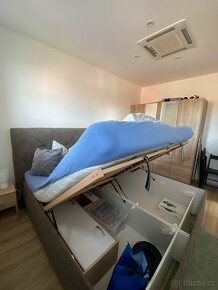 Manželská postel s úložným prostorem - 3